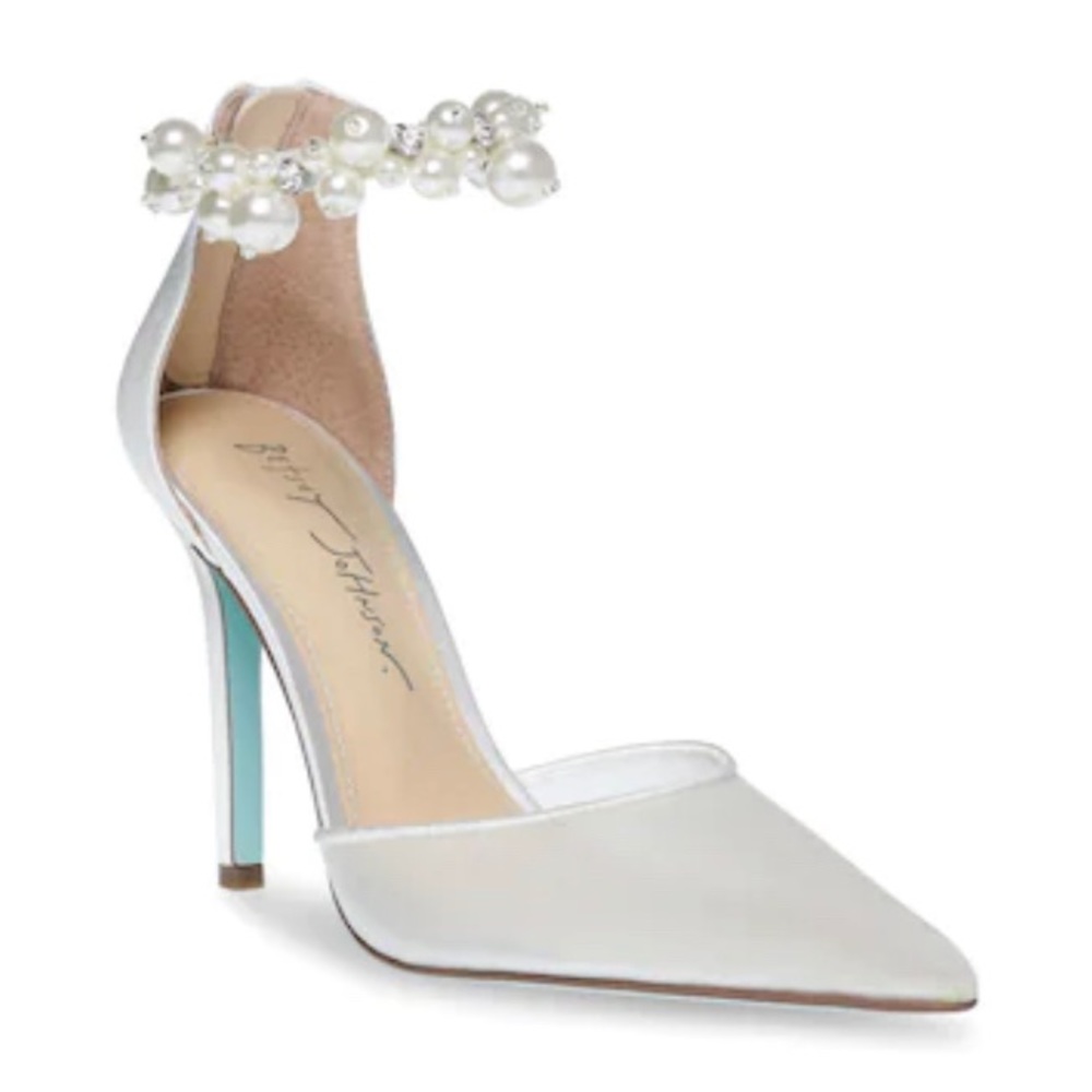 Betsy Johnson Ella Pump